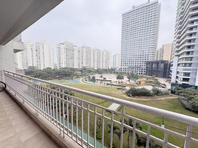 Balcony Image of 1869 Sq.ft 3 BHK Apartment / Flat for sale in Central Park Resorts, Sector 48 Gurgaon for Rs. 54900000