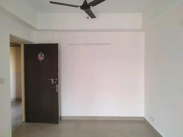 Paras Tierea Main Image 1