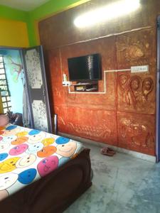 Bedroom Image of 650 Sq.ft 2 BHK Apartment / Flat for sale in Picnic Garden Kolkata for Rs. 3500000