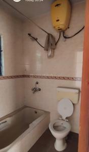 Bathroom Image of 2520 Sq.ft 4 BHK Villa for sale in Bhuvan Ujjwal Estate, Baner Pune for Rs. 30000000