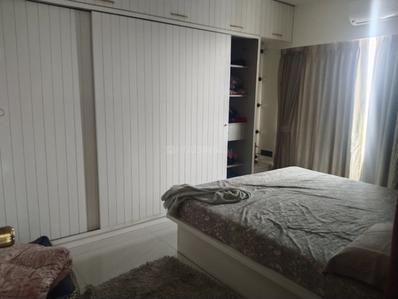 Bedroom Image of 690 Sq.ft 2 BHK Apartment / Flat for sale in Andheri West Mumbai for Rs. 25000000