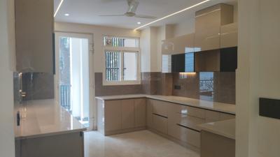 Kitchen Image of 1620 Sq.ft 3 BHK Builder Floor for sale in Anand Vihar New Delhi for Rs. 35000000