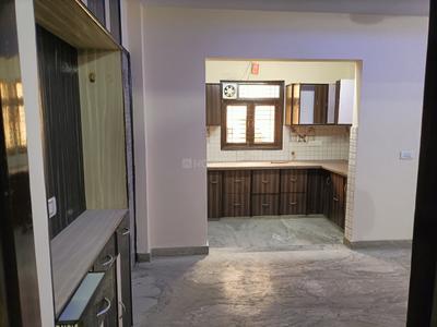 Kitchen Image of 999 Sq.ft 3 BHK Builder Floor for rent in Preet Vihar New Delhi for Rs. 27000