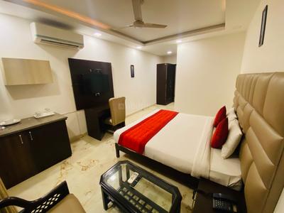 Bedroom Image of Urbanroomz Coliving PG in DLF Phase 3, Gurgaon