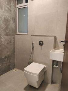 Common Bathroom Image of 700 Sq.ft 2 BHK Apartment / Flat for sale in Dotom Isle , Kandivali West Mumbai for Rs. 14200000