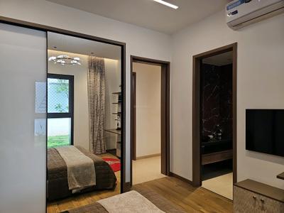 Bedroom Image of 1950 Sq.ft 4 BHK Apartment / Flat for sale in Mantra Mirari, Mundhwa Pune for Rs. 26500000