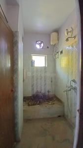 Bathroom Image of 1200 Sq.ft 3 BHK Apartment / Flat for sale in Keshtopur Kolkata for Rs. 4500000