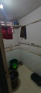 Bathroom Image of 450 Sq.ft 1 BHK Apartment / Flat for sale in Varachha Surat for Rs. 800000