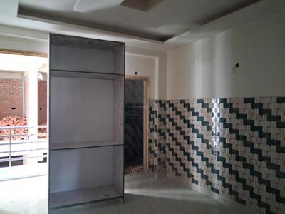Living Room Image of 1050 Sq.ft 2 BHK Apartment / Flat for sale in Sector 49 Noida for Rs. 4400000