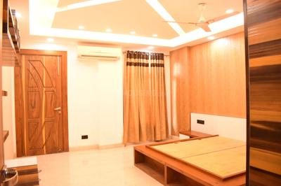 Bedroom Image of 1500 Sq.ft 3 BHK Apartment / Flat for sale in CA Apartment, Paschim Vihar New Delhi for Rs. 21000000