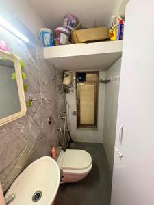 Bathroom Image of 680 Sq.ft 1 BHK Apartment / Flat for sale in Maitree Avalon Paradise, Malad West Mumbai for Rs. 12900000