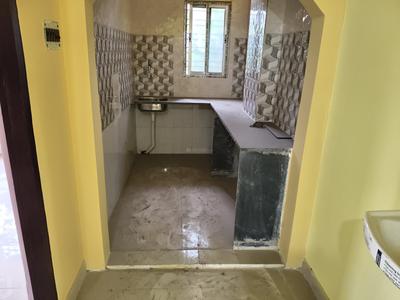 Kitchen Image of 850 Sq.ft 2 BHK Apartment / Flat for sale in Keshtopur Kolkata for Rs. 3400000