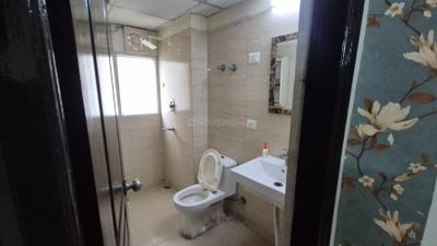 Image of 1600 Sq.ft 3 BHK Apartment / Flat for rent in Sethi Max Royal, Sector 76, Noida for Rs. 40000
