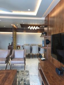 5 BHK Flat