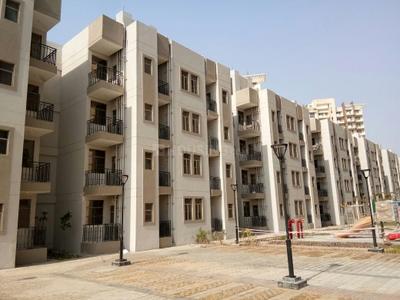 Image of 648 Sq.ft 2 BHK Apartment / Flat for sale in Signature Global Solera, Sector 107, Gurgaon for Rs. 5500000