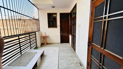 Balcony Image of 800 Sq.ft 2 BHK Independent House for rent in Independent House, Sector 8 Gurgaon for Rs. 17500