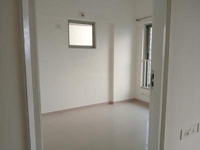Bedroom Image of 1080 Sq.ft 2.5 BHK Apartment / Flat for rent in Adani The Meadows, Shantigram Ahmedabad for Rs. 33000