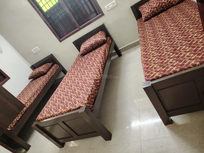 Bedroom Image of Sri Sai PG Men's  in Mugalivakkam, Chennai