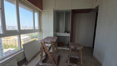 Bedroom Image of 860 Sq.ft 2 BHK Apartment / Flat for rent in Tristar Bc Corp Arista, Bandra East Mumbai for Rs. 125000