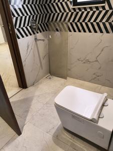 Common Bathroom Image of 1650 Sq.ft 3 BHK Builder Floor for sale in Sector 10 Gurgaon for Rs. 24100000