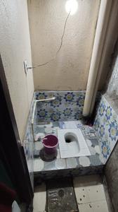 Bathroom Image of 900 Sq.ft 2 BHK Builder Floor for rent in Brahmanwala Dehradun for Rs. 12500