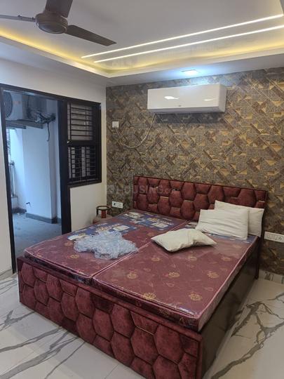 Bhagwati Garden, Dwarka Mor Bedroom 1