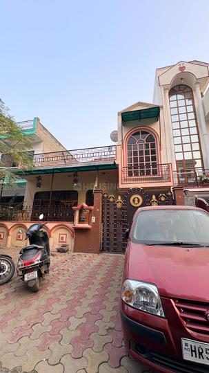 Block G, Beta II Greater Noida Main Image 1