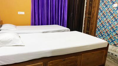 Bedroom Image of MBC PG( MY BEST CHOICE)  in Hudarait, Kolkata