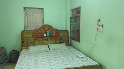 Bedroom Image of 850 Sq.ft 2 BHK Apartment / Flat for sale in Naraina New Delhi for Rs. 9500000