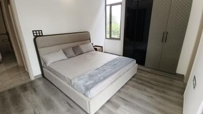 Bedroom Image of 1650 Sq.ft 3 BHK Builder Floor for sale in Kaushambi Ghaziabad for Rs. 16000000