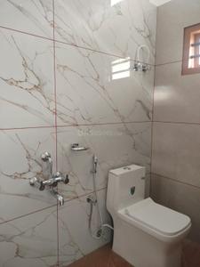 Bathroom Image of 2200 Sq.ft 4 BHK Independent House for sale in Vyttila Kochi for Rs. 13500000