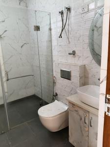 Common Bathroom Image of 2448 Sq.ft 4 BHK Apartment / Flat for sale in Microtek Greenburg, Sector 86 Gurgaon for Rs. 49800000