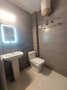 Bathroom Image of PG CoLiving Flat near Sector 44 in Sector 44, Gurgaon