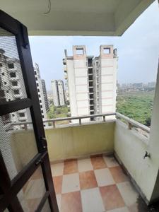 Balcony Image of 1100 Sq.ft 2.5 BHK Apartment / Flat for sale in SRS Pearl Heights, Sector 87 Faridabad for Rs. 6000000