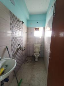 Bathroom Image of 1300 Sq.ft 3 BHK Apartment / Flat for sale in Madurdaha Kolkata for Rs. 7000000
