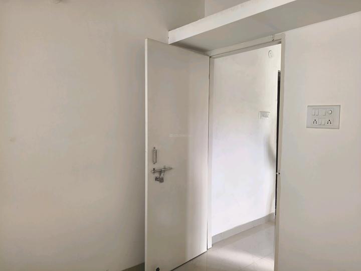 Sai Angan Main Image 1