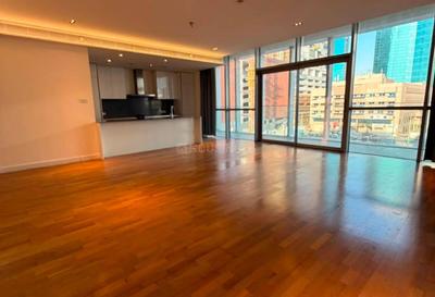 Hall Image of 2196 Sq.ft 3 BHK Apartment / Flat for rent in Al Wasl Dubai for Rs. 812500