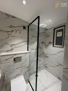 Bathroom Image of 1800 Sq.ft 3 BHK Apartment / Flat for sale in Laxman Chowk Dehradun for Rs. 13500000
