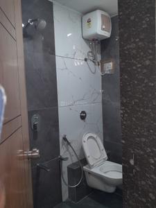 Bathroom Image of 1000 Sq.ft 2 BHK Apartment / Flat for sale in Sharnam Skyview, Kudasan Gandhinagar for Rs. 8300000