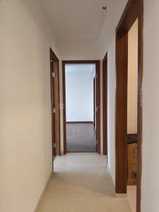 Hall Image of 2088 Sq.ft 3 BHK Apartment / Flat for sale in Godrej Woods Phase II, Sector 43 Noida for Rs. 44000000