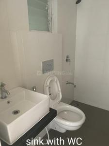 Bathroom Image of 650 Sq.ft 2 BHK Apartment / Flat for rent in Godrej Emerald, Thane West Thane for Rs. 30000