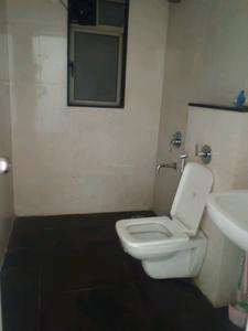 Common Bathroom Image of 909 Sq.ft 2 BHK Apartment / Flat for sale in Lodha Casa Rio, Palava Phase 1 Thane for Rs. 5250000