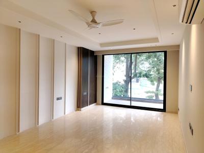 4 BHK Independent Builder Floor