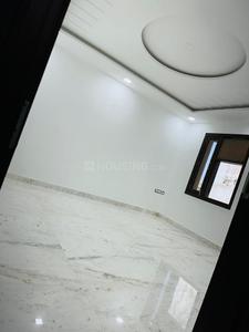 Bedroom Image of 756 Sq.ft 2 BHK Builder Floor for rent in Paschim Vihar New Delhi for Rs. 20000