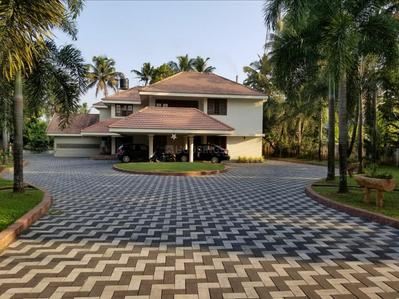 Image of 4450 Sq.ft 4 BHK Villa for sale in Kalady, Kochi for Rs. 90000000
