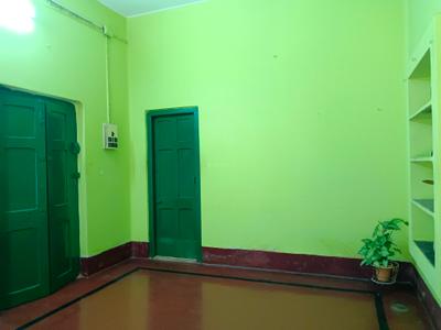 Bedroom Image of 600 Sq.ft 2 BHK Builder Floor for rent in Tollygunge Kolkata for Rs. 12000