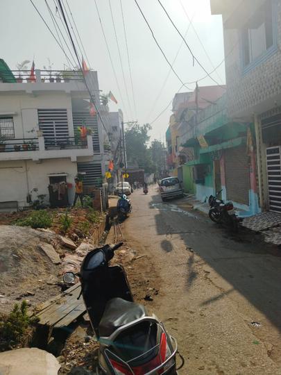 Lakhe Nagar Main Image 1