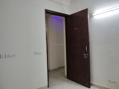 Bedroom Image of 1800 Sq.ft 3 BHK Builder Floor for sale in Said-Ul-Ajaib New Delhi for Rs. 6500000