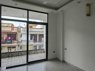 Bedroom Image of 1550 Sq.ft 3 BHK Builder Floor for sale in Vaishali Ghaziabad for Rs. 17500000