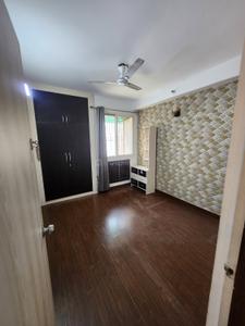 Bedroom Image of 950 Sq.ft 2 BHK Apartment / Flat for rent in Jaypee Kosmos, Sector 134 Noida for Rs. 23999